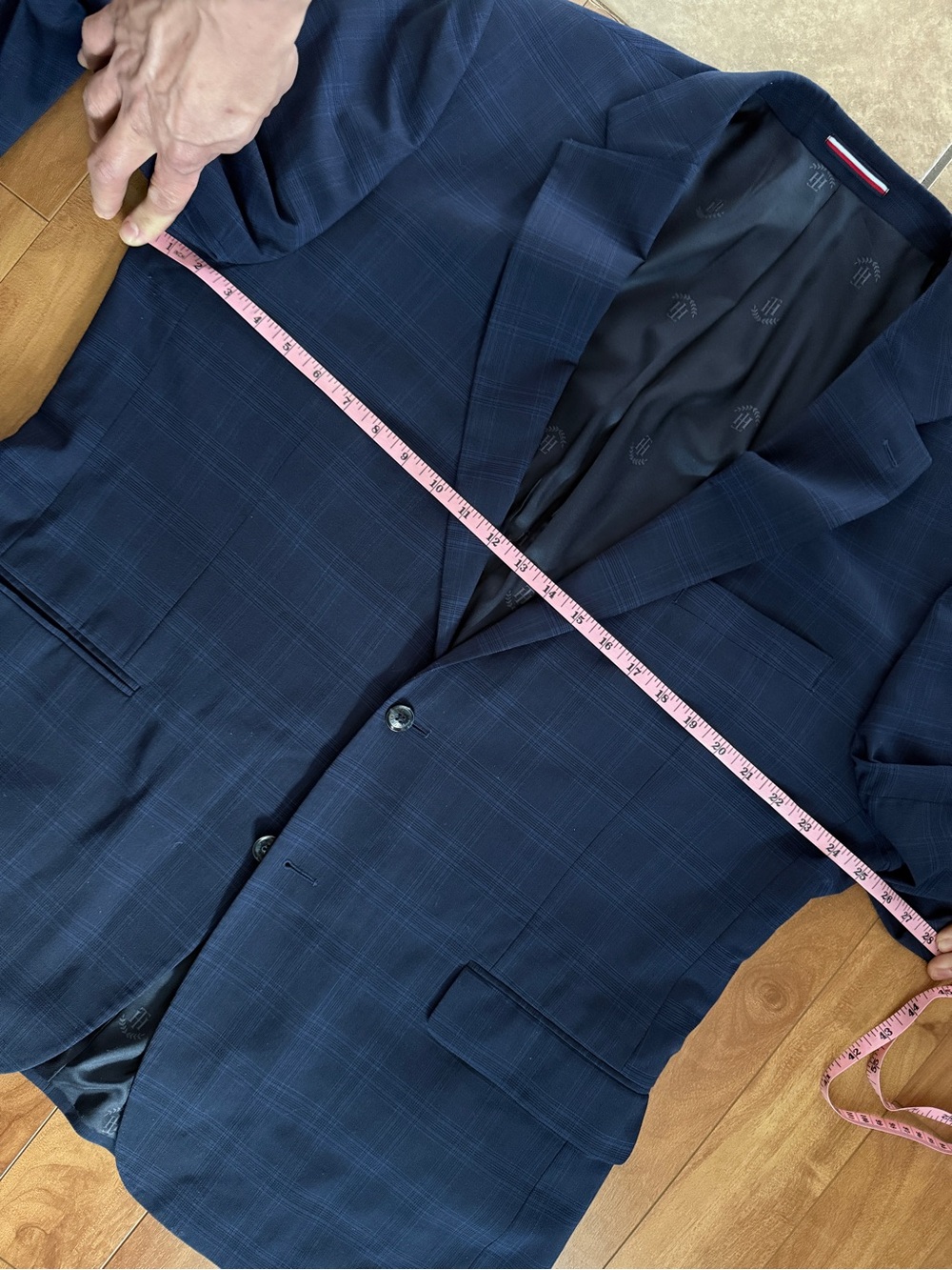 Suit bundle 48L - Picture 10 of 12